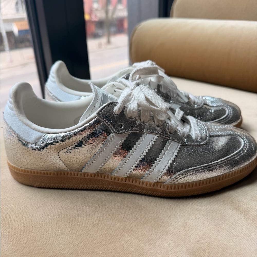 Adidas Silver Metallic Crackle Leather Sneakers with White Stripes size 6.5 US